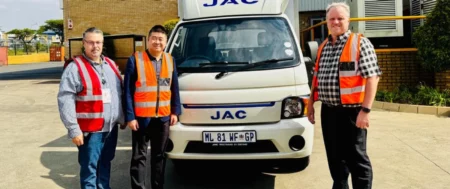 Top JAC Motors Delegation Celebrates 8-Year Local Trading Milestone