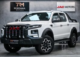 https://img.autotrader.co.za/43384213