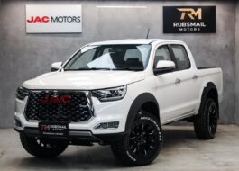https://img.autotrader.co.za/47309253