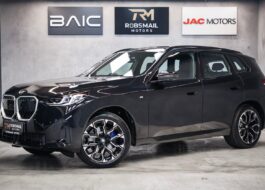 https://img.autotrader.co.za/48145394