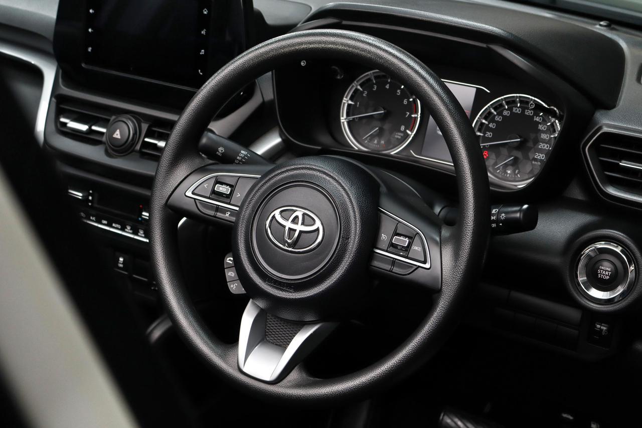 2025 Toyota Urban Cruiser 1.5 XR Auto – Robsmail Motors CC