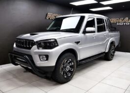 2025 Mahindra Pik Up