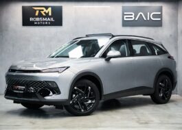 https://img.autotrader.co.za/48576922