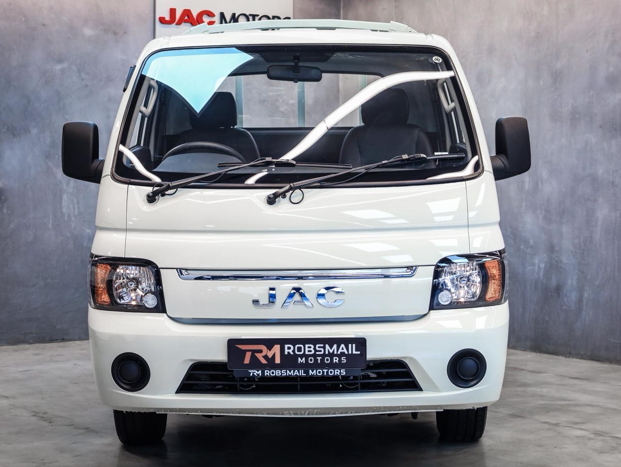 https://img.autotrader.co.za/47933902