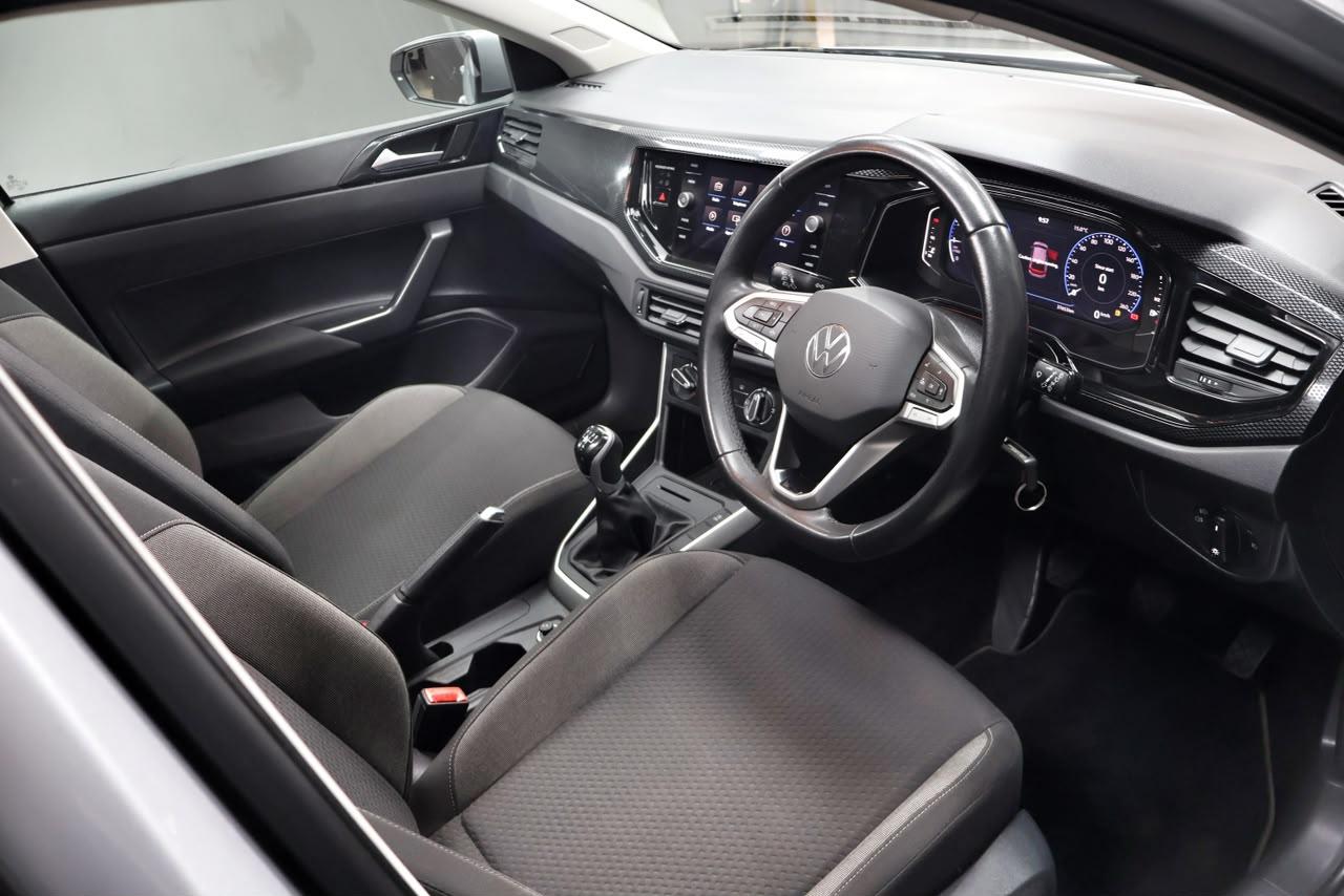 2025 Volkswagen Polo Hatch 1.0TSI Life Manual – Robsmail Motors CC