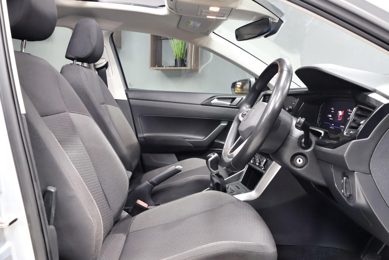 2025 Volkswagen Polo Hatch 1.0TSI Life Manual – Robsmail Motors CC