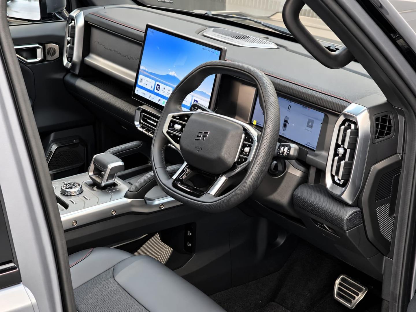 https://img.autotrader.co.za/50252626