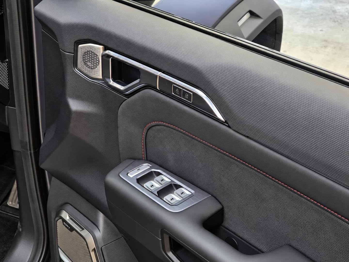 https://img.autotrader.co.za/50252655