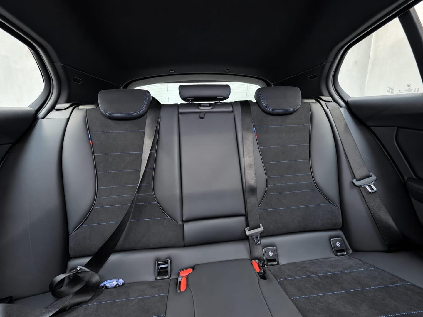 https://img.autotrader.co.za/50491565